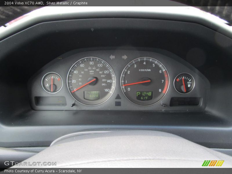 Silver Metallic / Graphite 2004 Volvo XC70 AWD