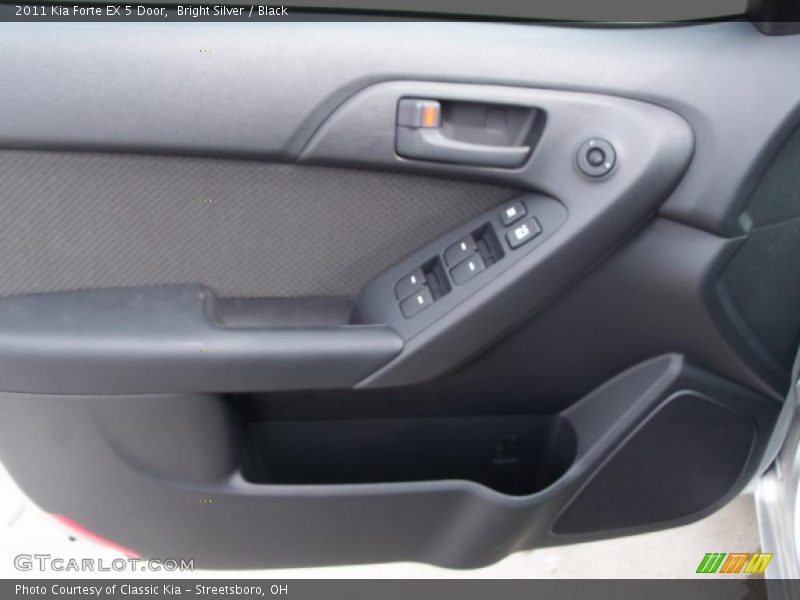 Bright Silver / Black 2011 Kia Forte EX 5 Door