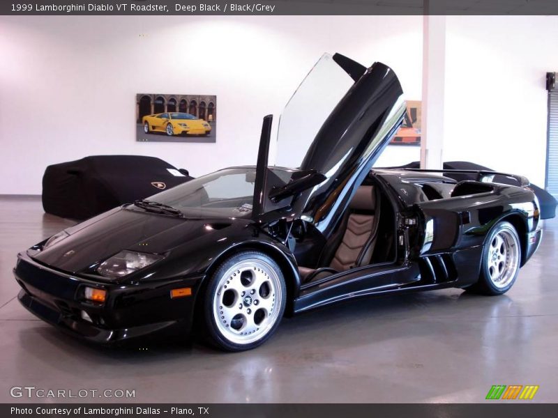 Deep Black / Black/Grey 1999 Lamborghini Diablo VT Roadster