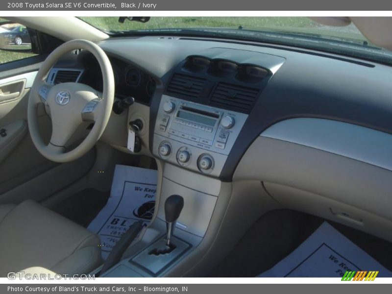 Black / Ivory 2008 Toyota Solara SE V6 Convertible