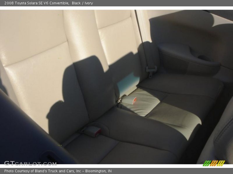 Black / Ivory 2008 Toyota Solara SE V6 Convertible