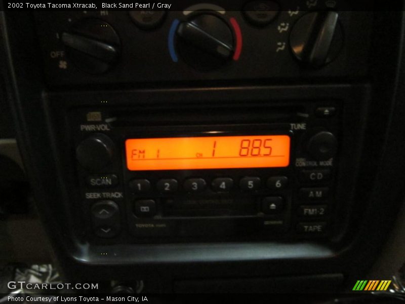 Black Sand Pearl / Gray 2002 Toyota Tacoma Xtracab