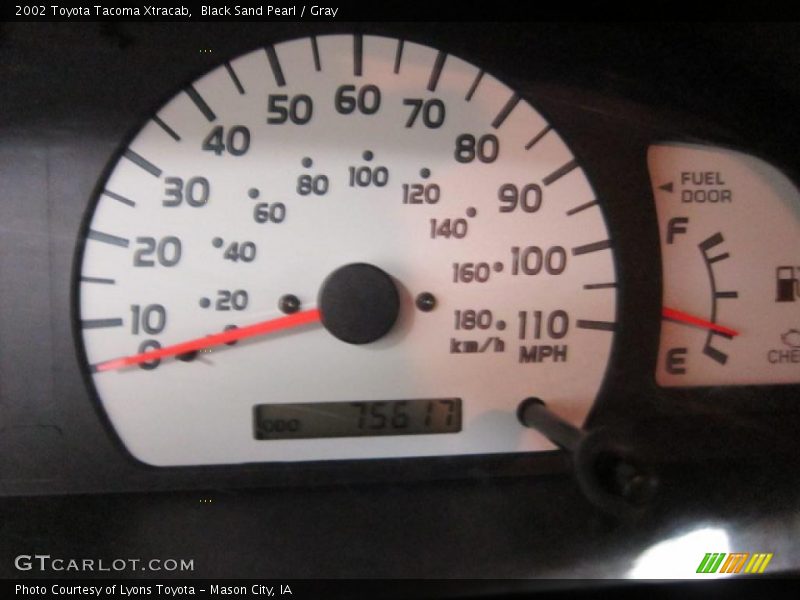 Black Sand Pearl / Gray 2002 Toyota Tacoma Xtracab