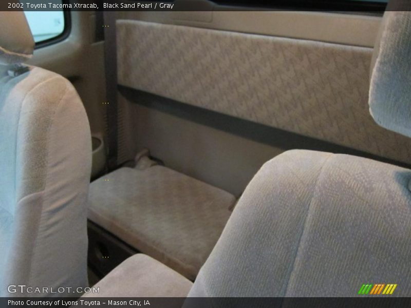 Black Sand Pearl / Gray 2002 Toyota Tacoma Xtracab
