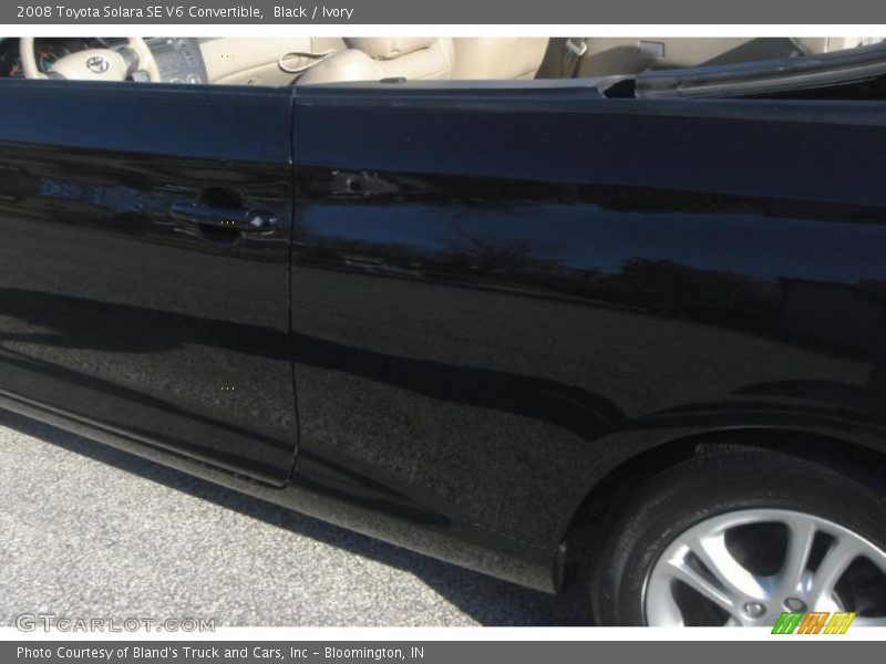 Black / Ivory 2008 Toyota Solara SE V6 Convertible