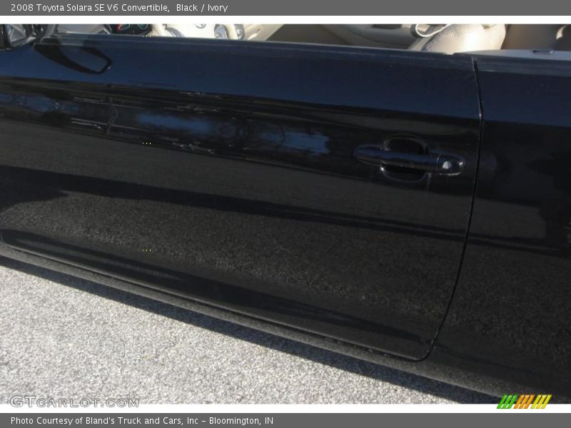 Black / Ivory 2008 Toyota Solara SE V6 Convertible