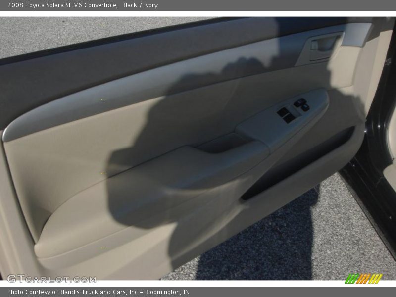 Black / Ivory 2008 Toyota Solara SE V6 Convertible
