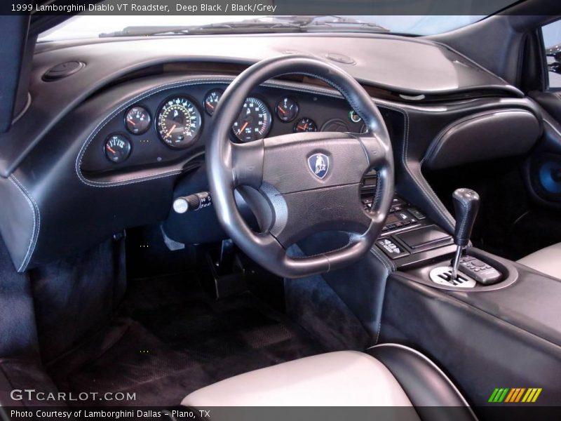 Deep Black / Black/Grey 1999 Lamborghini Diablo VT Roadster