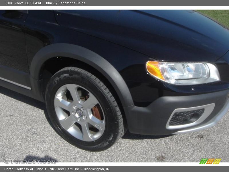 Black / Sandstone Beige 2008 Volvo XC70 AWD