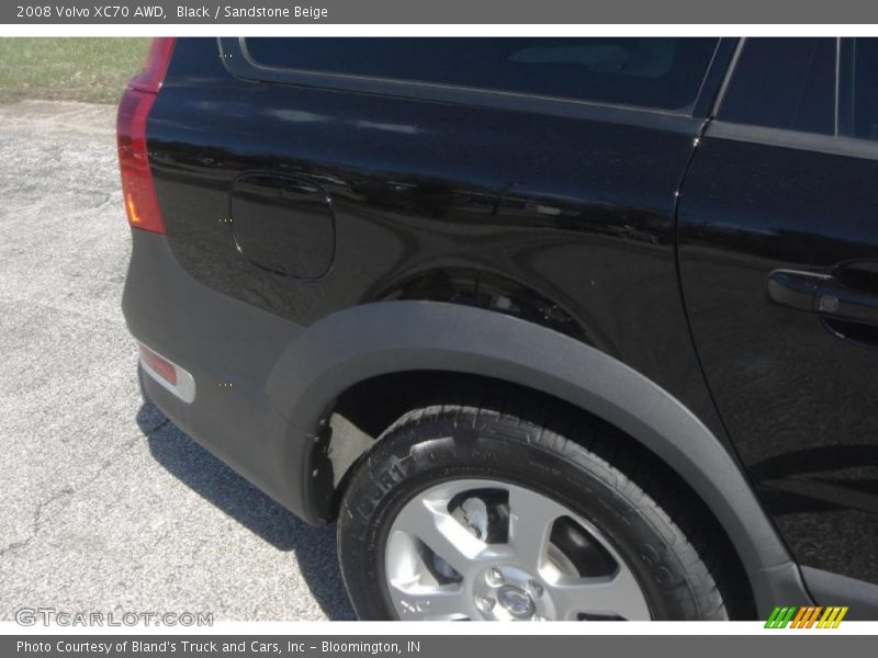 Black / Sandstone Beige 2008 Volvo XC70 AWD