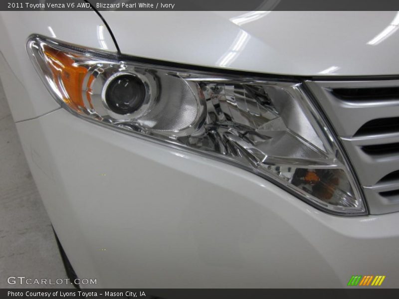 Blizzard Pearl White / Ivory 2011 Toyota Venza V6 AWD