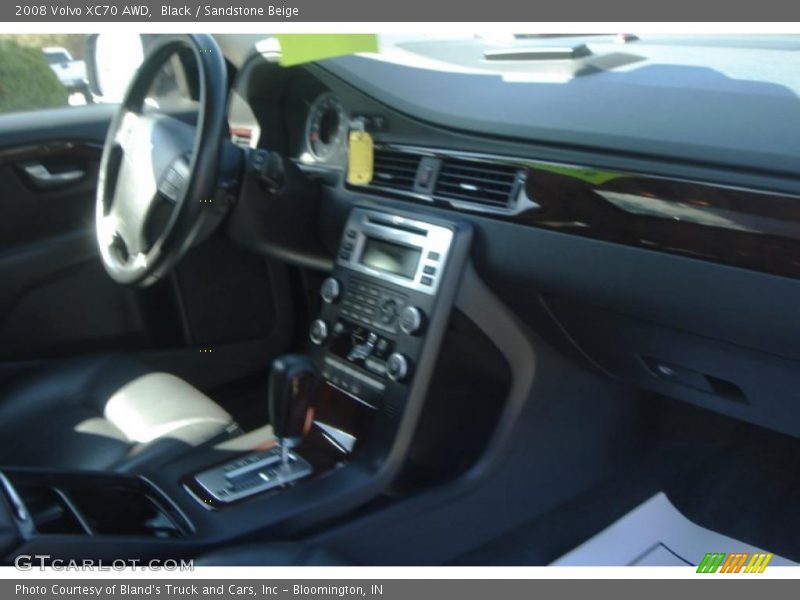Black / Sandstone Beige 2008 Volvo XC70 AWD