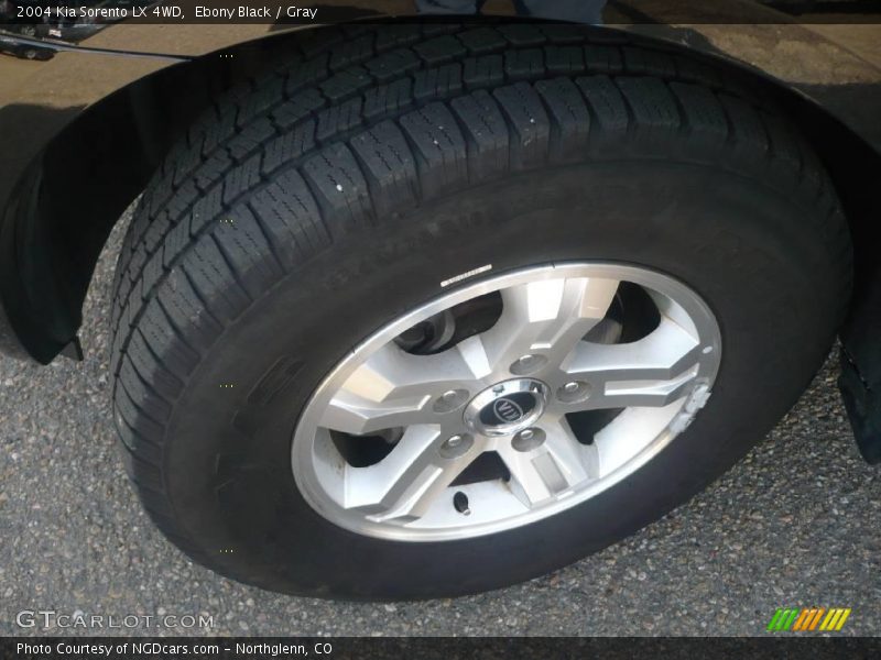 Ebony Black / Gray 2004 Kia Sorento LX 4WD