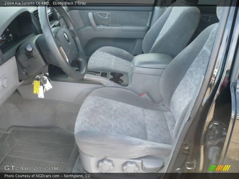 Ebony Black / Gray 2004 Kia Sorento LX 4WD