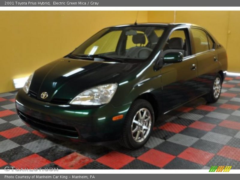 Electric Green Mica / Gray 2001 Toyota Prius Hybrid