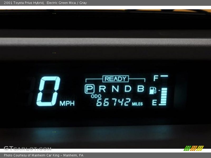 Electric Green Mica / Gray 2001 Toyota Prius Hybrid