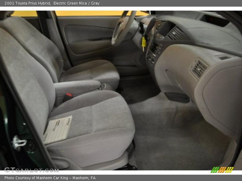  2001 Prius Hybrid Gray Interior