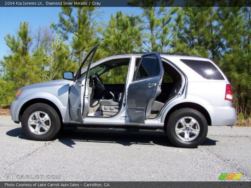 Diamond Silver Metallic / Gray 2004 Kia Sorento LX