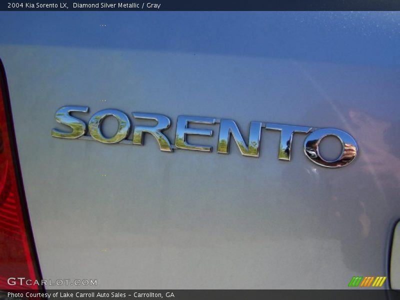 Diamond Silver Metallic / Gray 2004 Kia Sorento LX