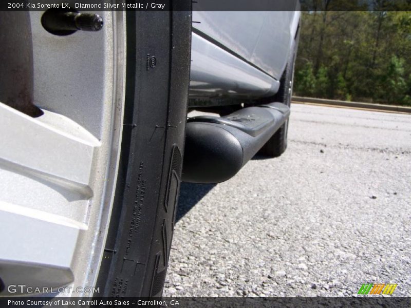 Diamond Silver Metallic / Gray 2004 Kia Sorento LX