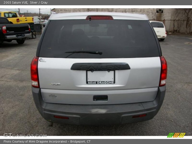 Silver / Gray 2003 Saturn VUE
