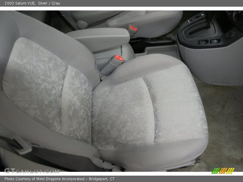 Silver / Gray 2003 Saturn VUE