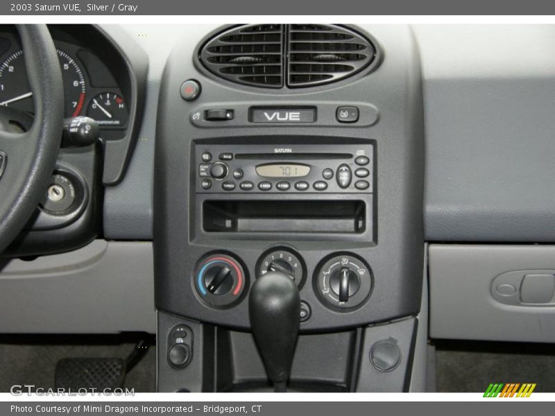 Silver / Gray 2003 Saturn VUE