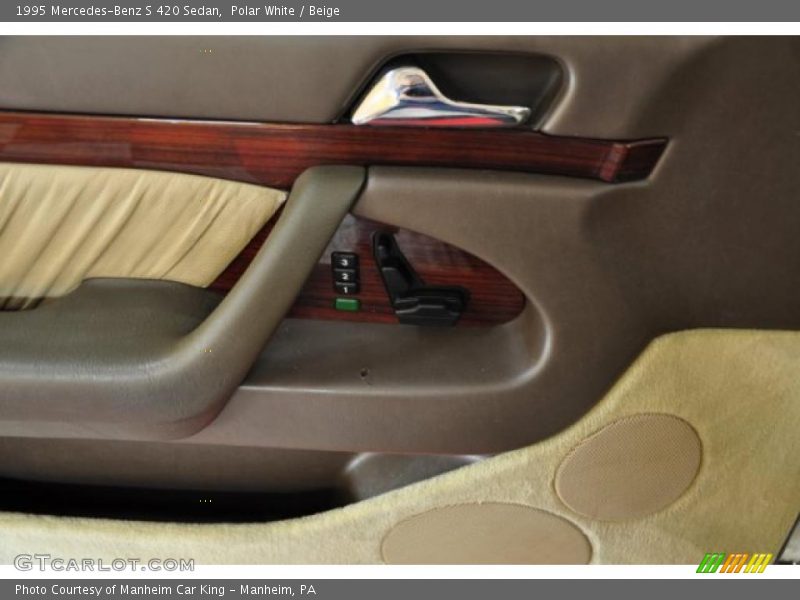 Polar White / Beige 1995 Mercedes-Benz S 420 Sedan