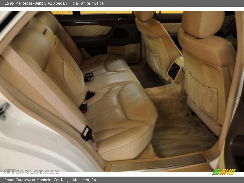 Polar White / Beige 1995 Mercedes-Benz S 420 Sedan