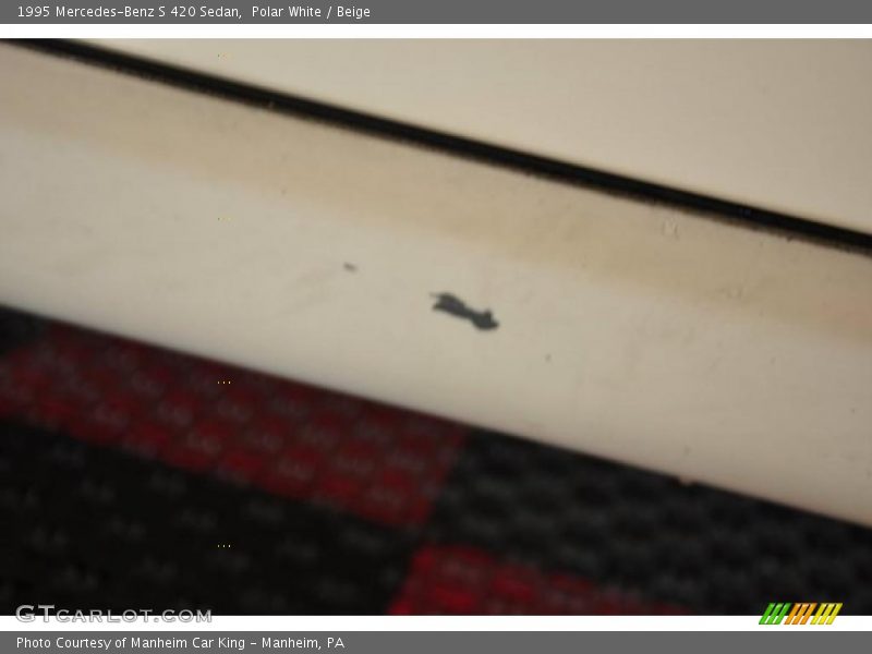 Polar White / Beige 1995 Mercedes-Benz S 420 Sedan