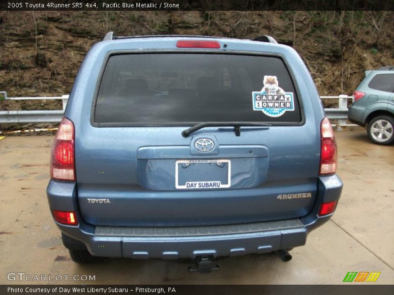 Pacific Blue Metallic / Stone 2005 Toyota 4Runner SR5 4x4