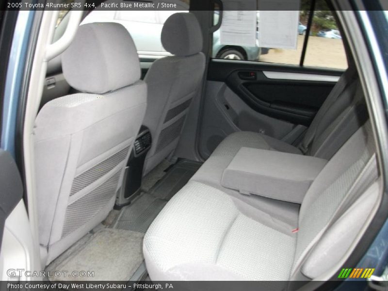 Pacific Blue Metallic / Stone 2005 Toyota 4Runner SR5 4x4