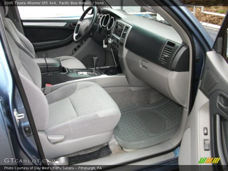 Pacific Blue Metallic / Stone 2005 Toyota 4Runner SR5 4x4