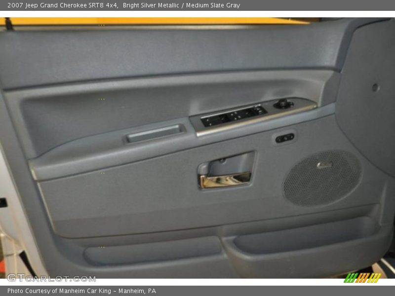 Bright Silver Metallic / Medium Slate Gray 2007 Jeep Grand Cherokee SRT8 4x4