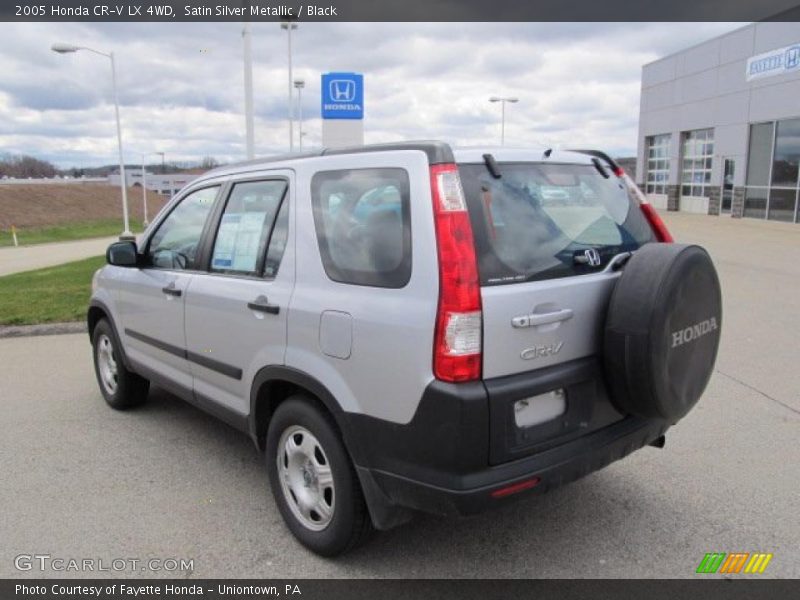 Satin Silver Metallic / Black 2005 Honda CR-V LX 4WD