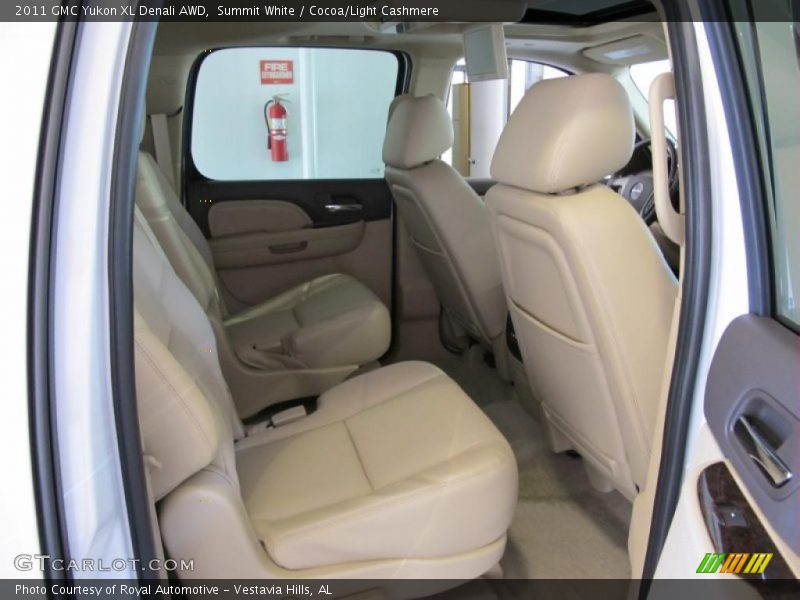 Summit White / Cocoa/Light Cashmere 2011 GMC Yukon XL Denali AWD