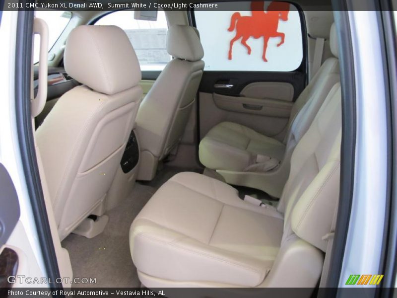 Summit White / Cocoa/Light Cashmere 2011 GMC Yukon XL Denali AWD