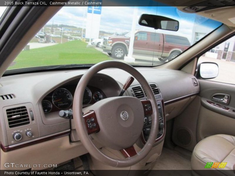 Cashmere Metallic / Cashmere 2005 Buick Terraza CXL