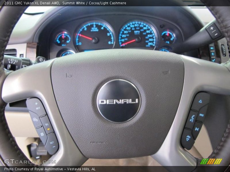 Summit White / Cocoa/Light Cashmere 2011 GMC Yukon XL Denali AWD