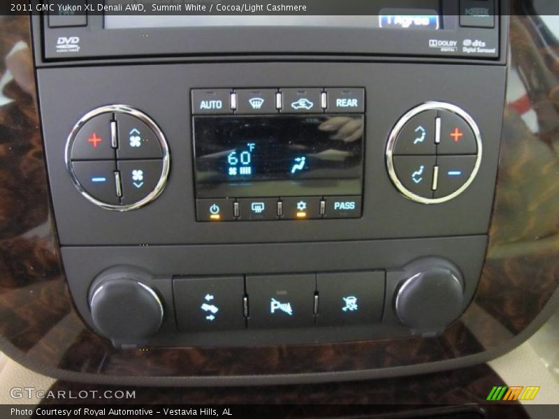 Summit White / Cocoa/Light Cashmere 2011 GMC Yukon XL Denali AWD