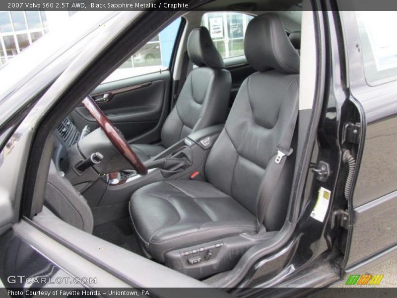 2007 S60 2.5T AWD Graphite Interior