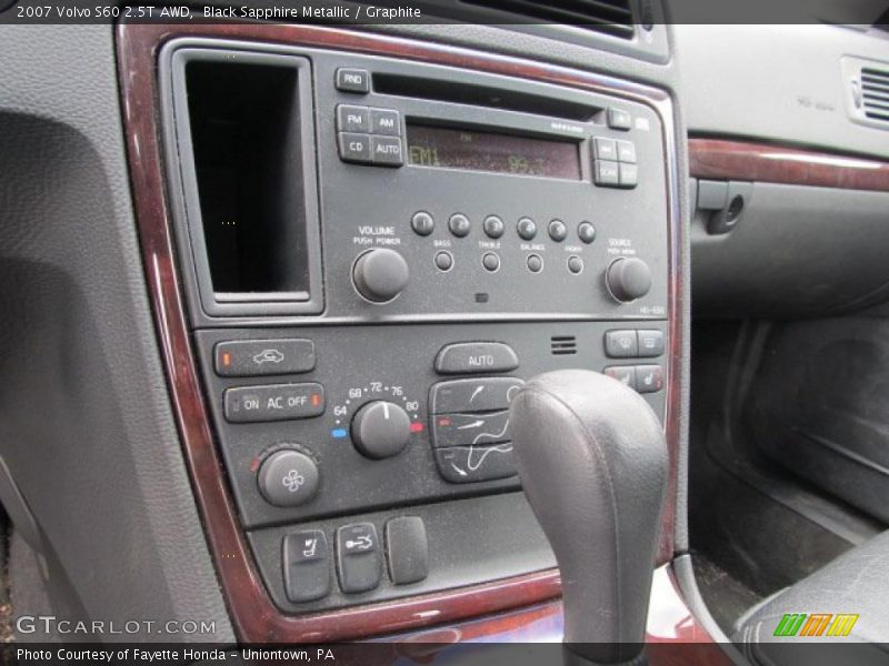 Controls of 2007 S60 2.5T AWD
