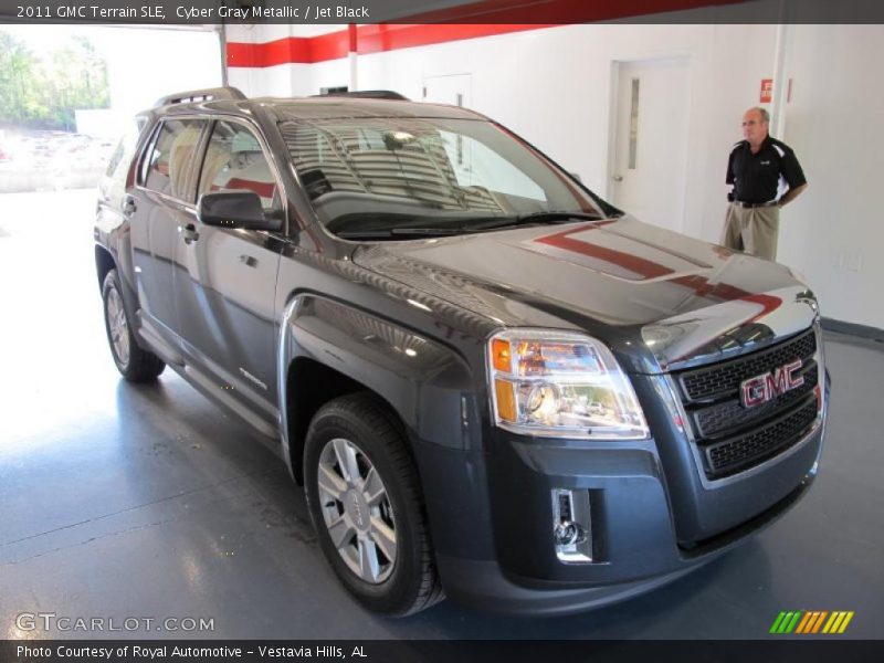 Cyber Gray Metallic / Jet Black 2011 GMC Terrain SLE