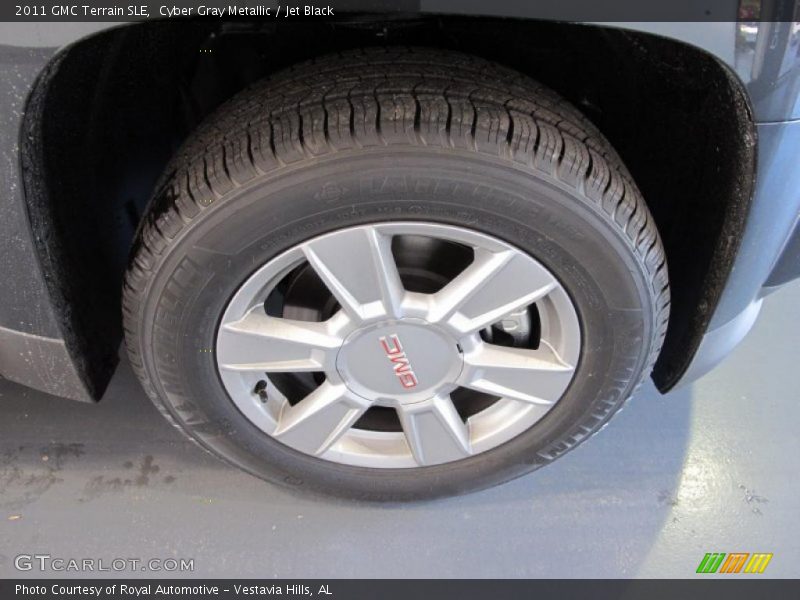 Cyber Gray Metallic / Jet Black 2011 GMC Terrain SLE