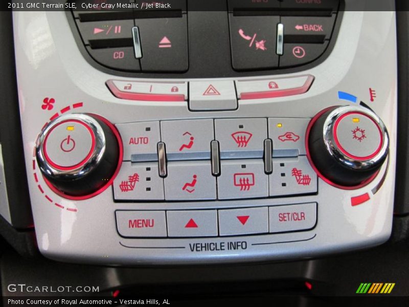 Cyber Gray Metallic / Jet Black 2011 GMC Terrain SLE