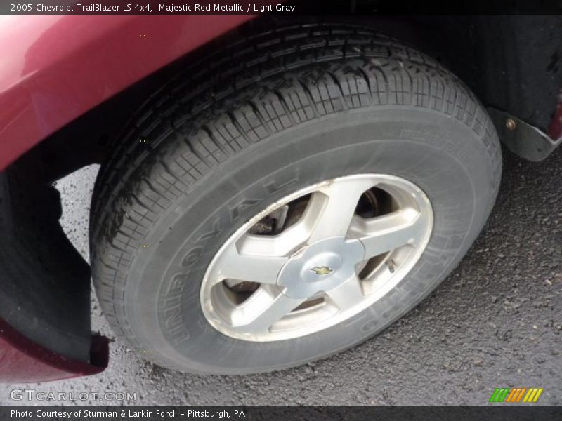 Majestic Red Metallic / Light Gray 2005 Chevrolet TrailBlazer LS 4x4