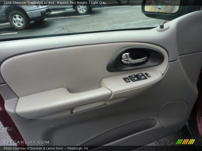 Majestic Red Metallic / Light Gray 2005 Chevrolet TrailBlazer LS 4x4