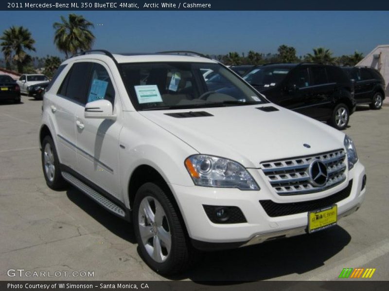 Arctic White / Cashmere 2011 Mercedes-Benz ML 350 BlueTEC 4Matic