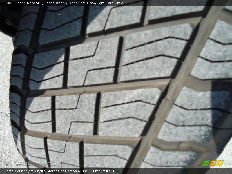 Stone White / Dark Slate Gray/Light Slate Gray 2008 Dodge Nitro SLT
