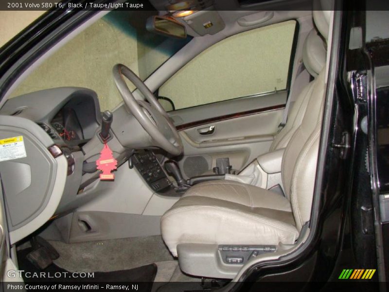 Black / Taupe/Light Taupe 2001 Volvo S80 T6